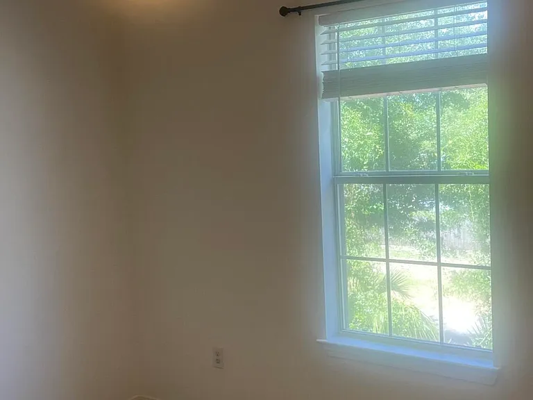 2823 Bay Club Dr — Photo 6