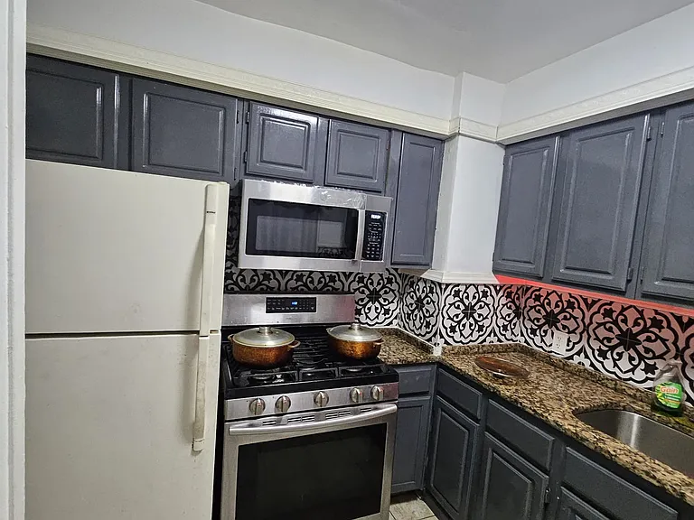 20984 Dexter Blvd — Photo 18