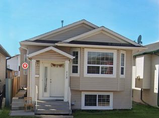 115 Taravista Dr NE, Calgary, AB T3J4T2