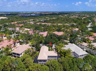 914 Mill Creek Dr, Palm Beach Gardens, FL 33410