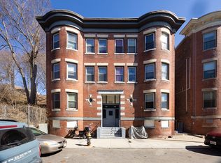 96-98 Woodledge St, Dorchester, MA 02125