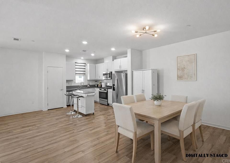 1st image of 5495 Seacliff Pl