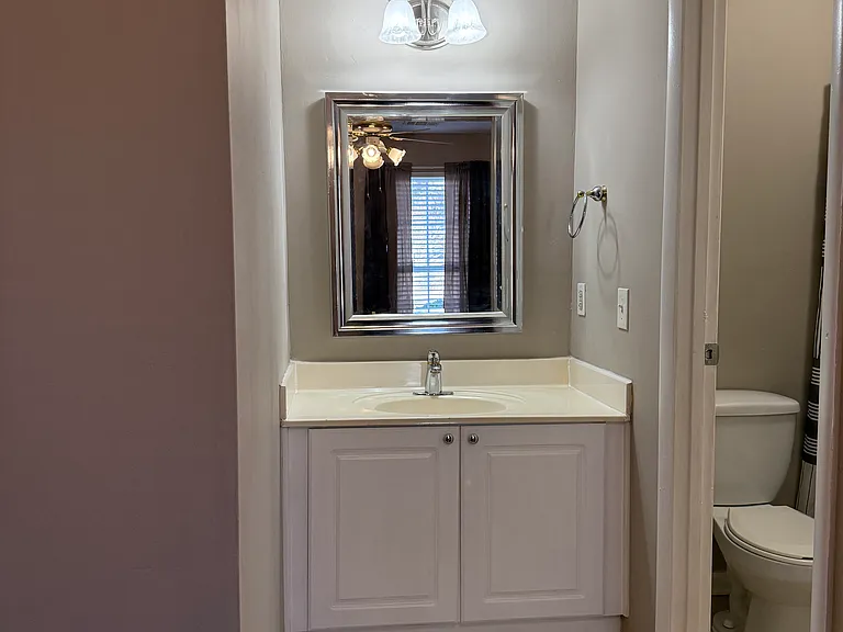 330 Forest Pl — Photo 20