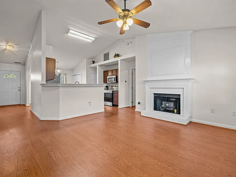 4109 Fawn Glen Dr — Photo 15