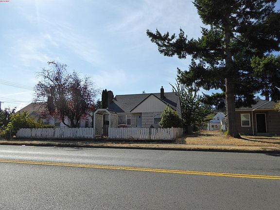 2nd image of 4920 S Oakes St