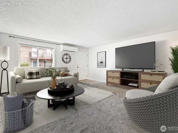 526 S 40th Ave #D 109, West Richland, WA 99353