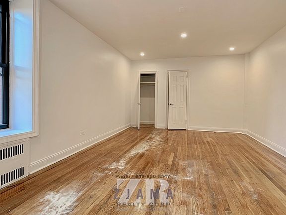 5th image of 200 E 18th St APT 6F