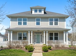 285 Lasalle St, Vernon Hills, IL 60061