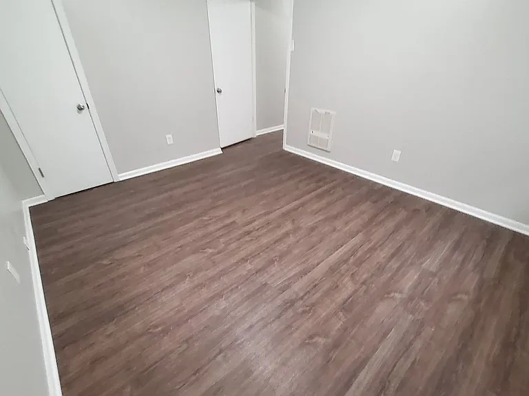 2970 Hale Ave — Photo 6