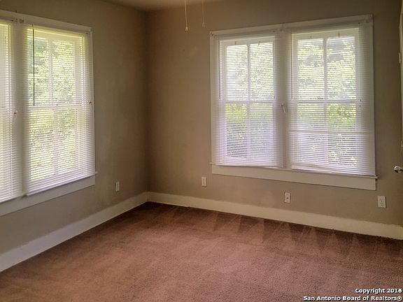 4th image of 227 Vine St