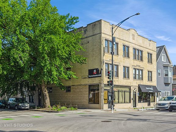 2nd image of 2955 N. Kedzie Avenue #3