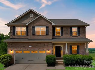 2548 Flintshire Ln, Gastonia, NC 28056