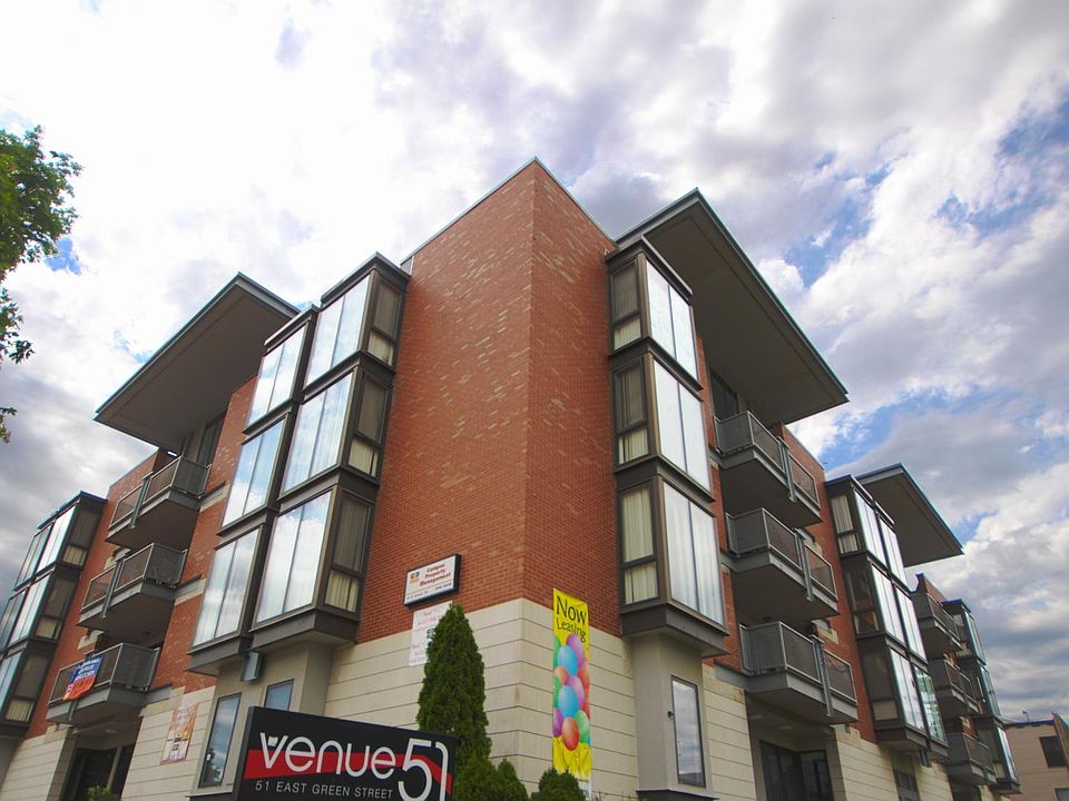 1st image of 51 E Green St #Pyyrfek1h