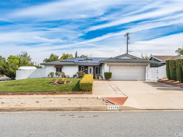 35230 San Carlos St, Yucaipa, CA 92399