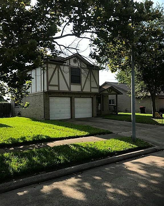 1st image of 8414 Grand Knolls Dr