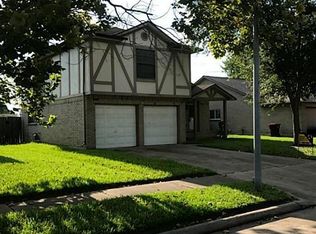 8414 Grand Knolls Dr, Houston, TX 77083