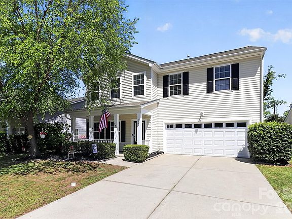 4th image of 903 Traditions Park Dr