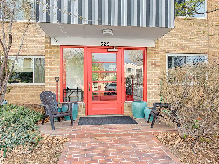 525 N Jackson St #305 — Photo 13