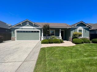 623 Cedarwood Dr, Eagle Pt, OR