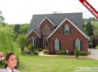 2364 Carriage Ln, Lincolnton, NC 28092