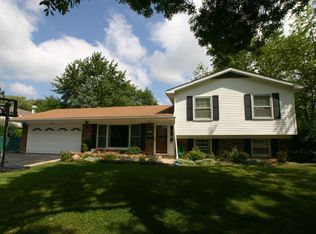 620 Andrew Ln, Lake Zurich, IL 60047