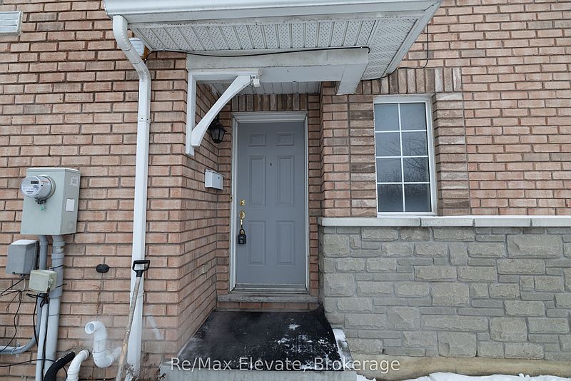 Toronto House for rent - 3 Bedrooms — photo 20