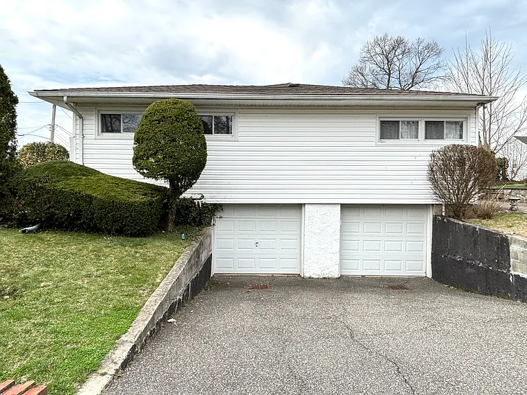 21 Teibrook Ave — Photo 1