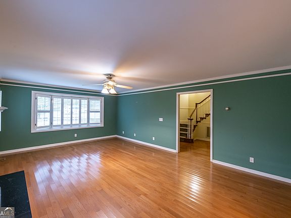 4th image of 124 David Dr