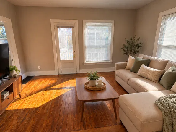1013 Fremont Ave NW, 1013 Fremont Ave NW #2, Grand Rapids, MI 49504