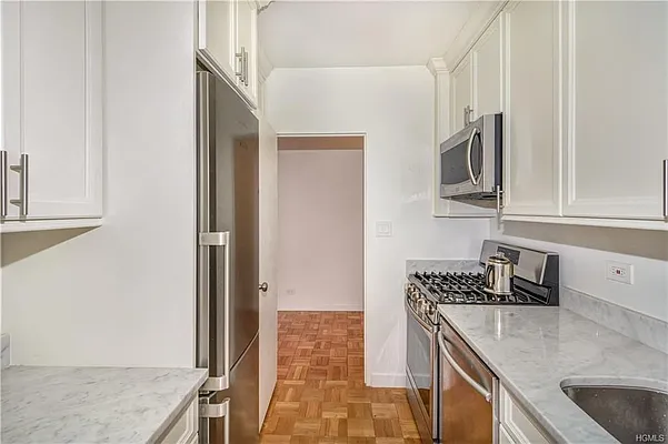 Sold by Robert E. Hill  | media 36