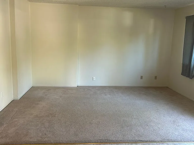 2842 Bidwell St — Photo 19