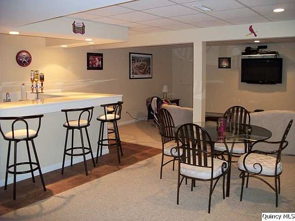 Home for Sale in Quincy, IL $177,900