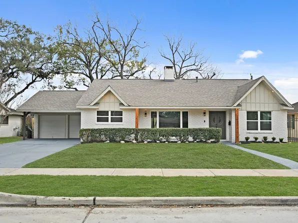 3011 Freshmeadows Dr, Houston, TX 77063