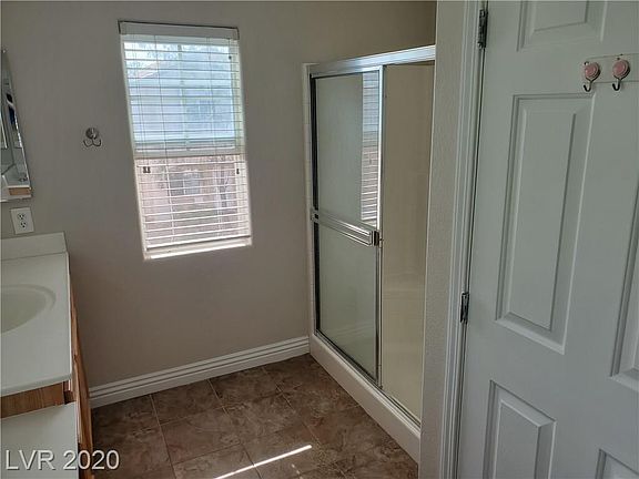 5th image of 6125 Pacific Dogwood Ave