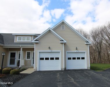 7 Jordan Point Drive, Troy, NY, 12180