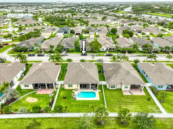 10295 SW Waterway Lane, Port St Lucie, FL 34987