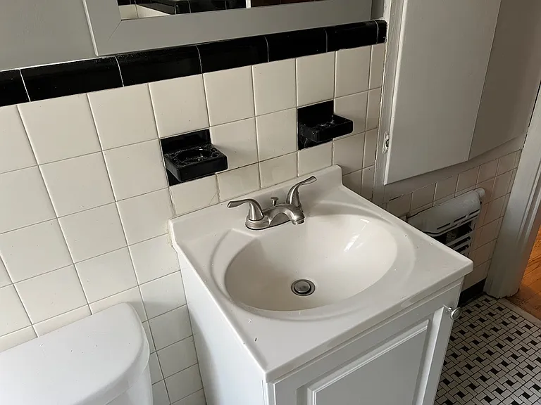 2329 Mount Claire Ave #2 — Photo 14