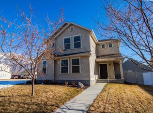 607 S 800th St W, Springville, UT 84663