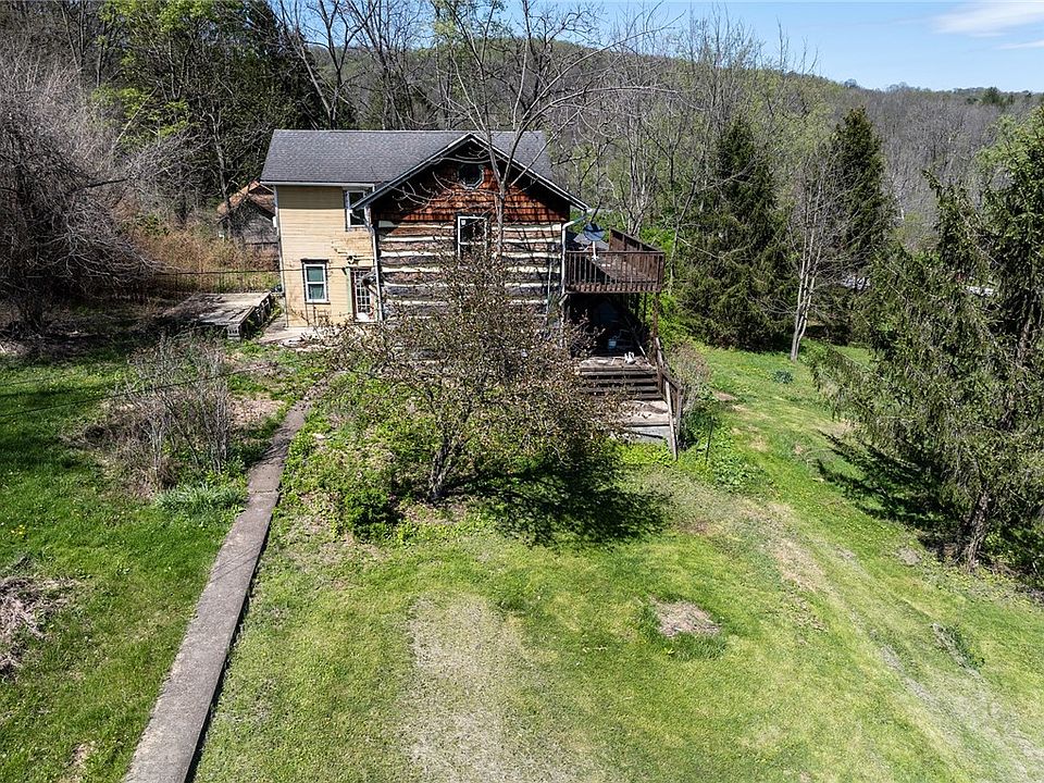 1st image of 120 Saint Paul Ln