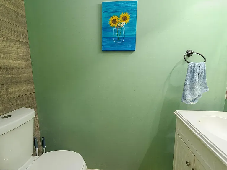 1720 Julie Ct — Photo 4
