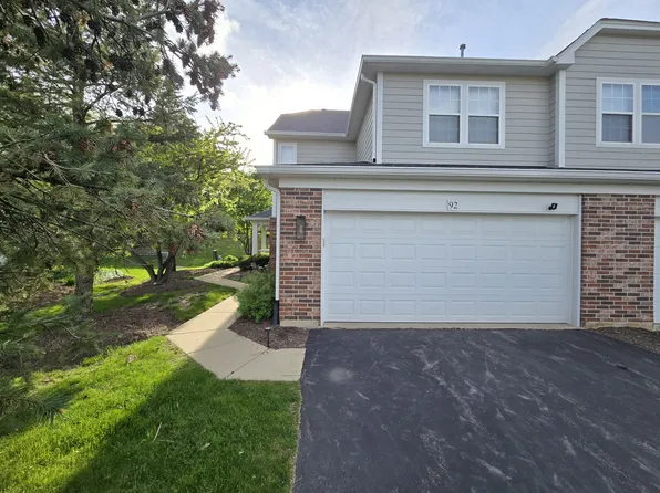 92 Tanglewood Dr, Glen Ellyn, IL