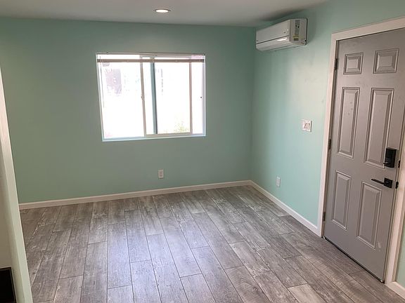 4th image of 4543 36th St Unit A