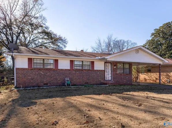 3703 N Westdale Ct SW, Huntsville, AL 35805