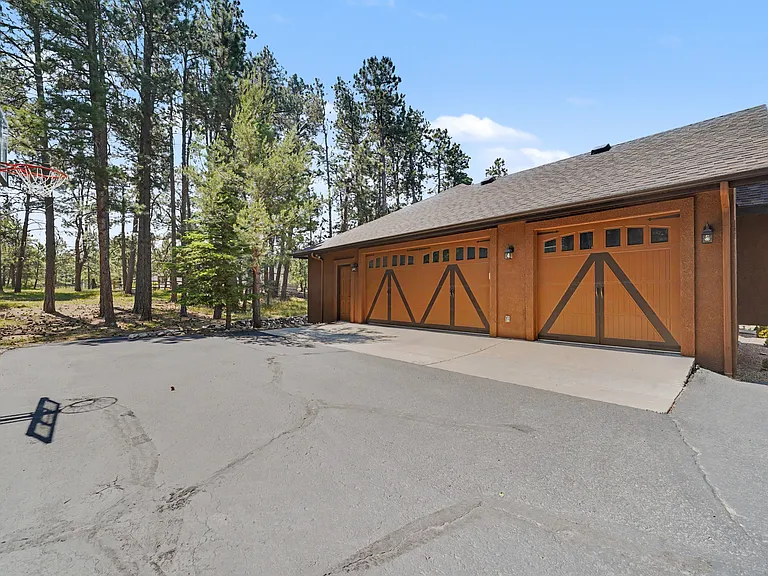 18145 Bakers Farm Rd — Photo 4