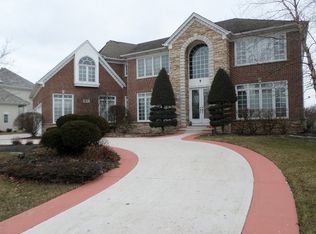 2431 Fawn Lake Cir, Naperville, IL