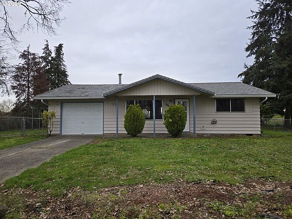 2nd image of 15214 NE 62nd St