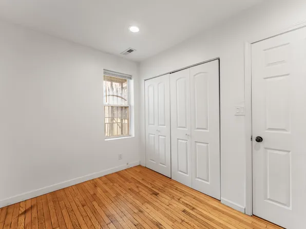 (undisclosed Address), Chicago, IL 60642