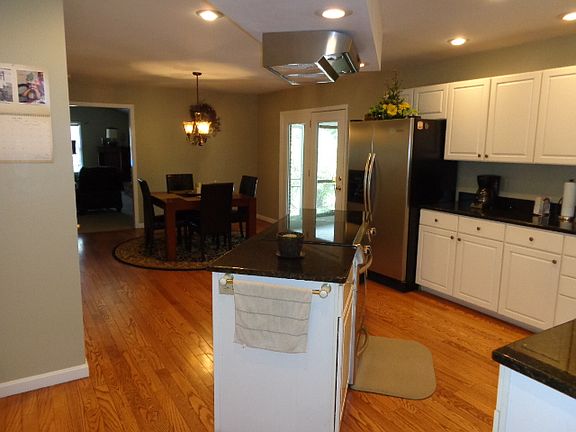 3rd image of 5366 W Sherwood Dr