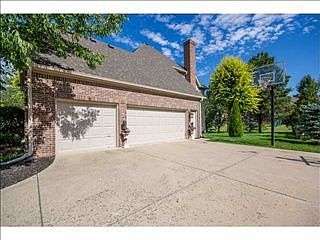 2nd image of 8830 Calumet Dr