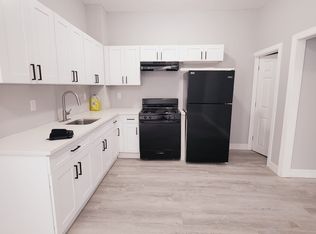 87 Dwight St #2C, Jersey City, NJ 07305